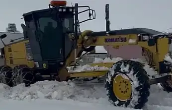 Adıyaman'da karla mücadele aralıksız sürüyor