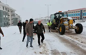 Adıyaman'da Karla mücadelede çalışmalar aralıksız sürüyor