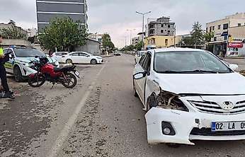 Adıyaman'da otomobil ile motosiklet çarpıştı 1 yaralı