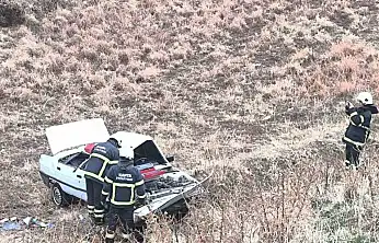 Adıyaman'da otomobil şarampole yuvarlandı: 3 yaralı