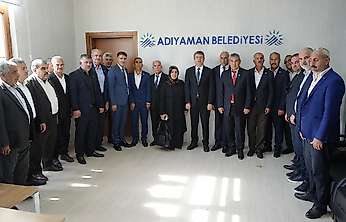 Adıyaman Muhtarlar Federasyonu heyetinden Başkan Tutdere'ye ziyaret