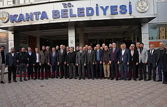Bakan Yardımcısı Aydın, Belediye Başkanı Hallaç ile bir araya geldi