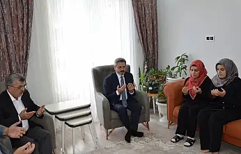 Bakan Yardımcısı Aydın'dan Taziye ve geçmiş olsun ziyareti