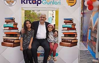 Başkan Hallaç, Kitap Günleri'nde Gönüllere Dokundu