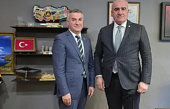 Başkan Öncebe Milletvekili Özhan'la bir araya geldi