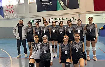 Besni'de Okullar arası voleybol grup müsabakaları tamamlandı