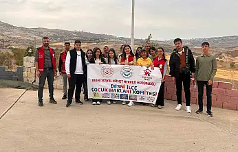 Besni'de YKS adaylarına sosyal destek programı düzenlendi