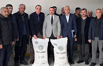 Çelikhan'da Arıcılara İlkbahar Arı Besleme Şekeri dağıtıldı