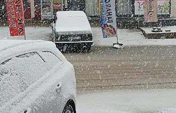 Çelikhan ilçesine yılın ilk kar yağışı başladı