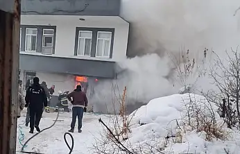 Evde çıkan yangın korkuttu