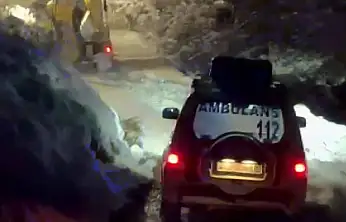 Hastalara ulaşmak için ekiplerin zorlu mücadelesi