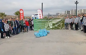 İl Müdürü Tosun çevre temizliğine katıldı