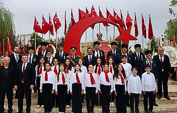 Kahta'da 29 Ekim Cumhuriyet Bayramı Çelenk Sunma Töreni düzenlendi