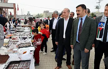 Kahta'da iki okulda Filistin'in yararına kermes düzenlendi