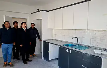 Kaymakam Soysal Belören Köyü deprem konutlarında incelemelerde bulundu