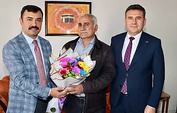 Kaymakam Soysal'dan öğretmenler günü ziyareti