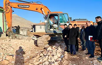 Kaymakam Soysal, deprem köy konutlarını yerinde incelendi