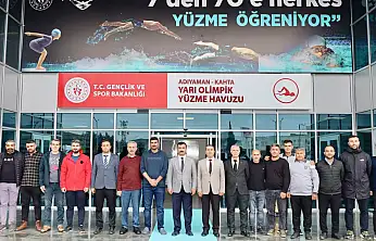 Kaymakam Soysal Kahta Gençlik Spor İlçe Müdürlüğünü ziyaret etti