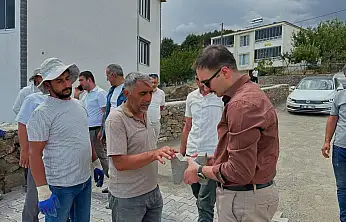 Kaymakam Yıldız, Çat köyünde incelemelerde bulundu