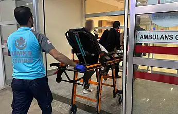 Kazara kendini bıçakladı