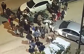 Kontrolden çıkan araç 4 otomobil ve 3 motosiklete çarpıştı