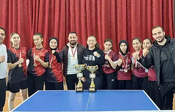 Masa Tenisinde Şehit Abidin Tanrıkolu Anadolu Lisesi İl Birincisi oldu