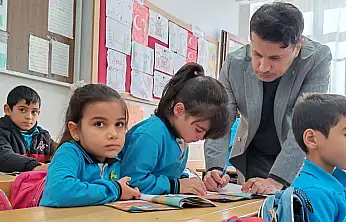 Minik öğrencilerin okumaya ilk adım heyecanı