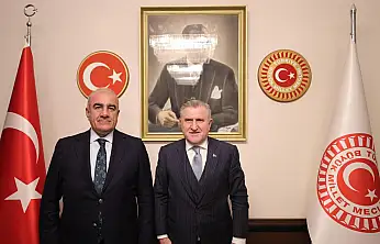 Özhan'da Gölbaşı'na 500 Kişilik Yurt ve Olimpik yüzme havuzu talebi