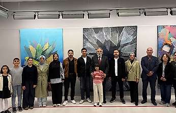 Ressam Ali İrgin'den SANKO Sanat Galerisinde 'Sonsuzluk Ağları' temalı resim sergisi