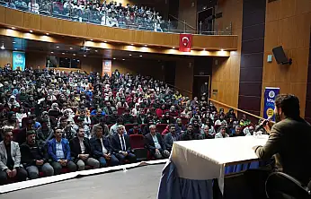 Serdar Tuncer Kahta'da sevenleriyle buluştu