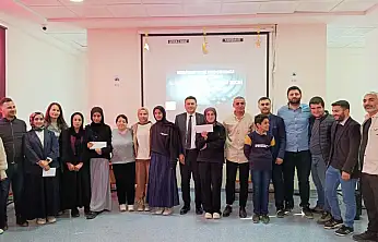 Siyer-i Nebi Bilgi Yarışmasında dereceye girenler ödüllendirildi