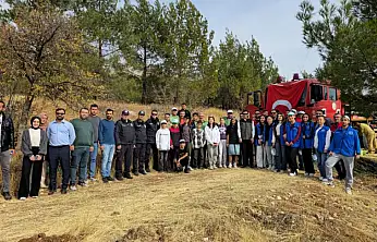 Tut ilçesinde fidanlar toprakla buluştu