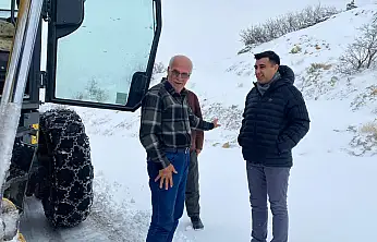 Tut ilçesinde karla mücadele devam ediyor