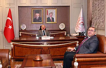 Vakfılar Bölge Müdürü Palalı'dan Vali Varol'a ziyaret