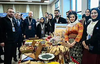 Vali Şahin ve Bilal Erdoğan Adıyamanlı gençleri yalnız bırakmadı