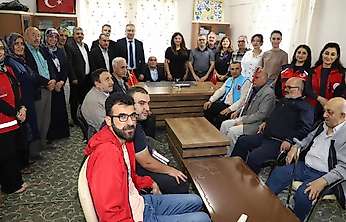 Vali Yardımcısı Karataş'tan GAP Görmeyenler Derneğine ziyaret