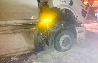 Yakıt yüklü tankerden yükselen dumanlar korkuttu