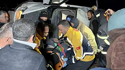 Adıyaman'da minibüs takla atarak devrildi: 4 yaralı