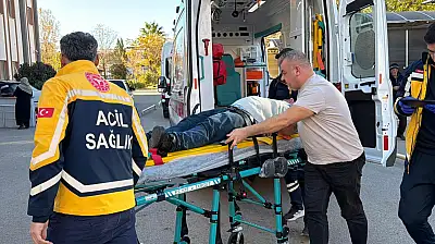 Adıyaman'da Yolcu minibüsü ile otomobil çarpıştı: 5 yaralı