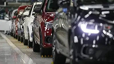 Üç çocuklu ailelere ÖTV'siz yerli otomobil geliyor! Yeni destek hamlesi