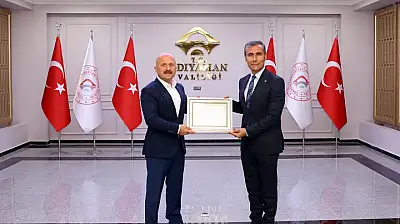 Vali Varol'dan Keleş'e teşekkür belgesi