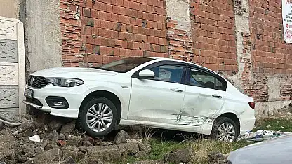 Elazığ'da trafik kazası: 2 yaralı