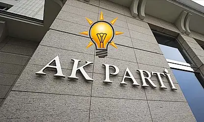 AK Parti'de peş peşe istifalar
