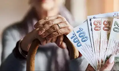Emeklinin maaşı enflasyon farkıyla 16.880 liraya yükselecek