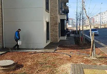 Adıyaman Belediyesi'nden Örenli TOKİ'de haşereyle mücadele