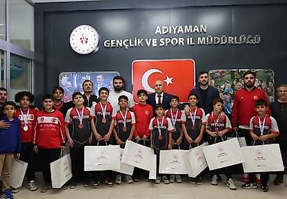 Depremin ardından azimle yükselen başarı hikayeleri ödüllendirildi