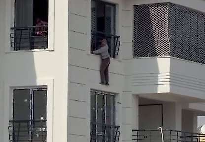 Adıyaman'da güvenlik önlemi almadan yüksekte çalıştı