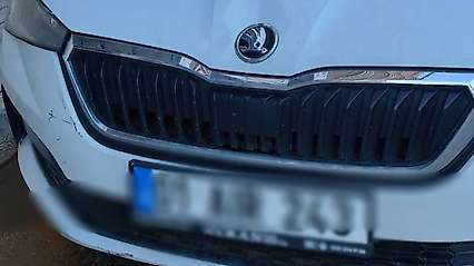 Adana'da öğretmenin otomobiline molotoflu saldırı girişimi