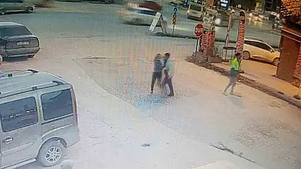 Birlikte yaşadığı kadını silahla tehdit eden şahıs gözaltına alındı