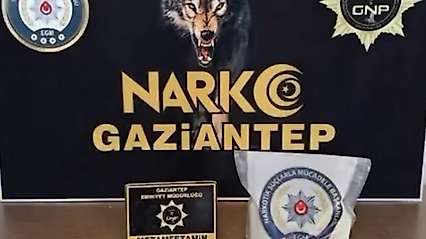 Gaziantep'te 1 kilo metamfetamin ele geçirildi: 2 gözaltı